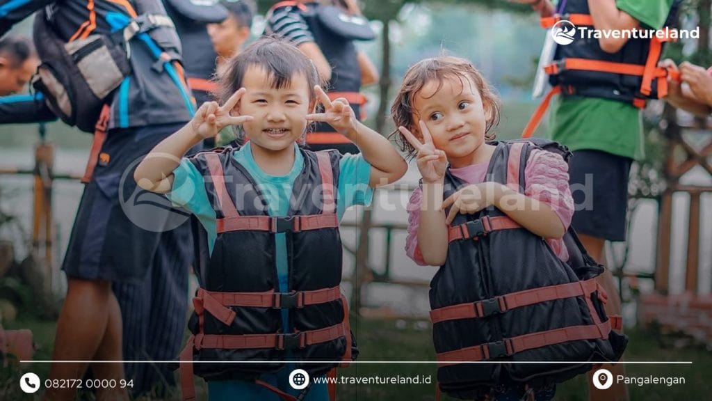 Serunya Rafting di Pangalengan